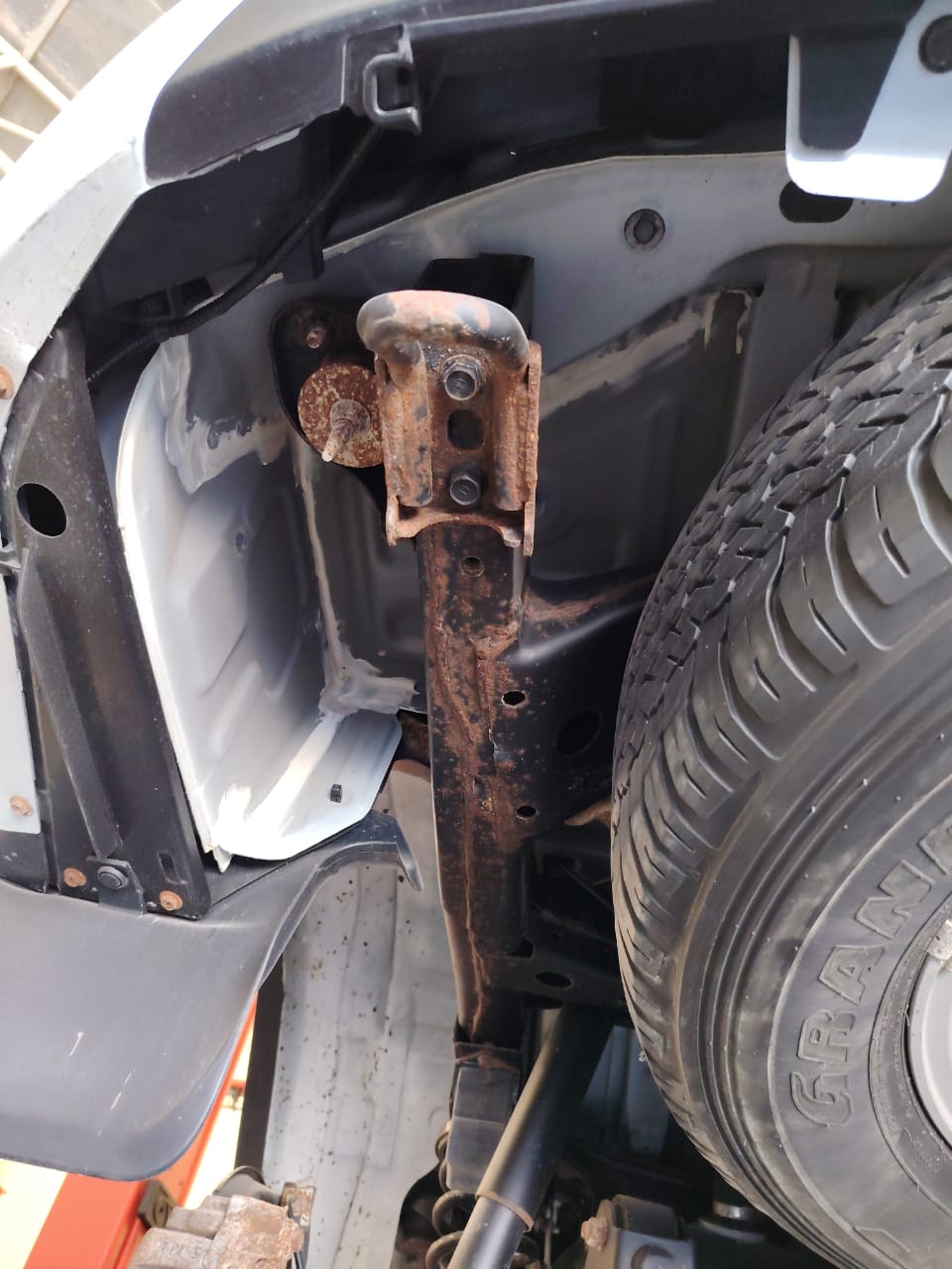 Underbody Vehicle Rust Repair | Laser Corrosion Fix